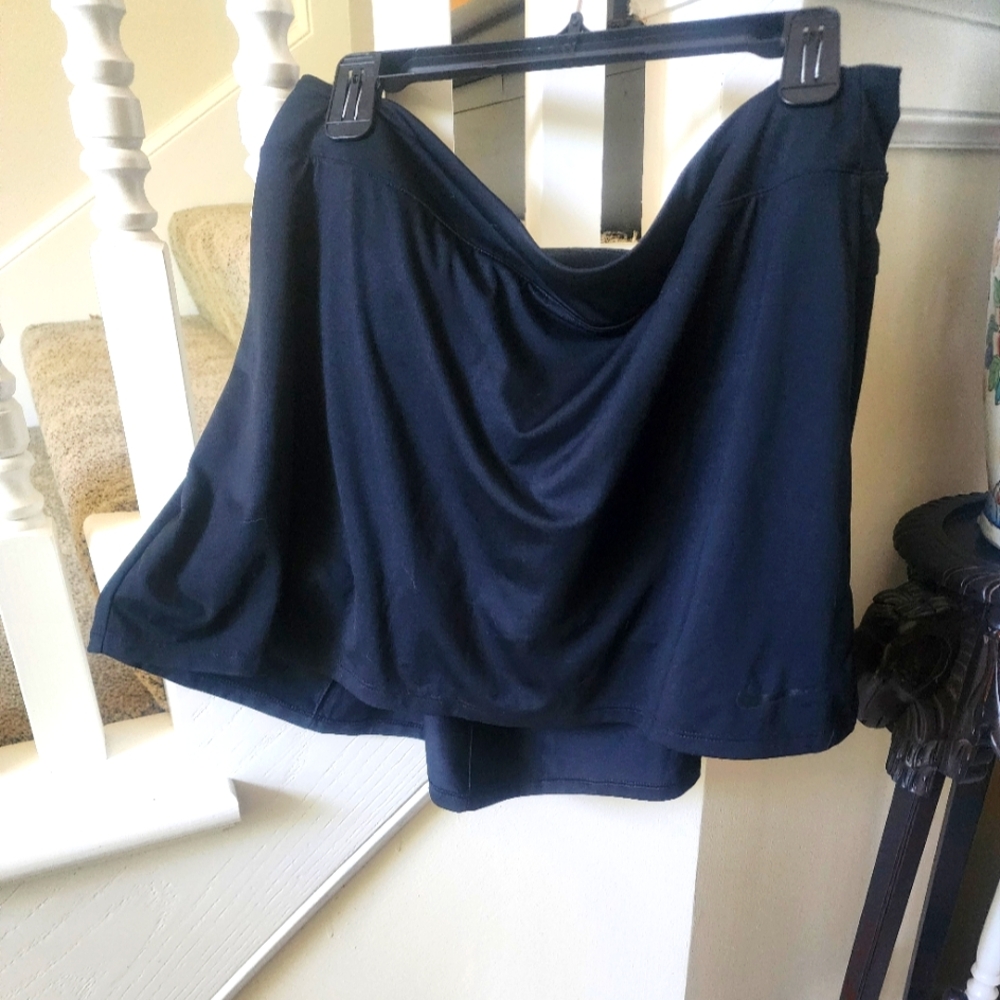 NIKE dri-fit golf/tennis skirt SZXL